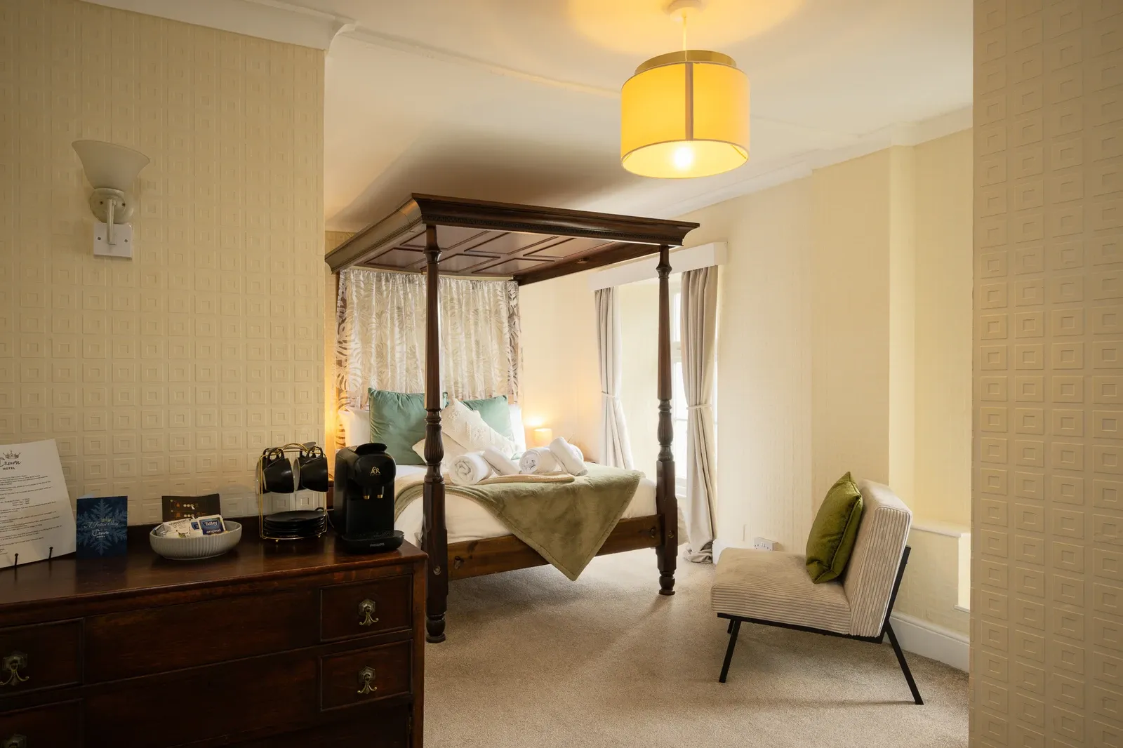 The Crown Hotel